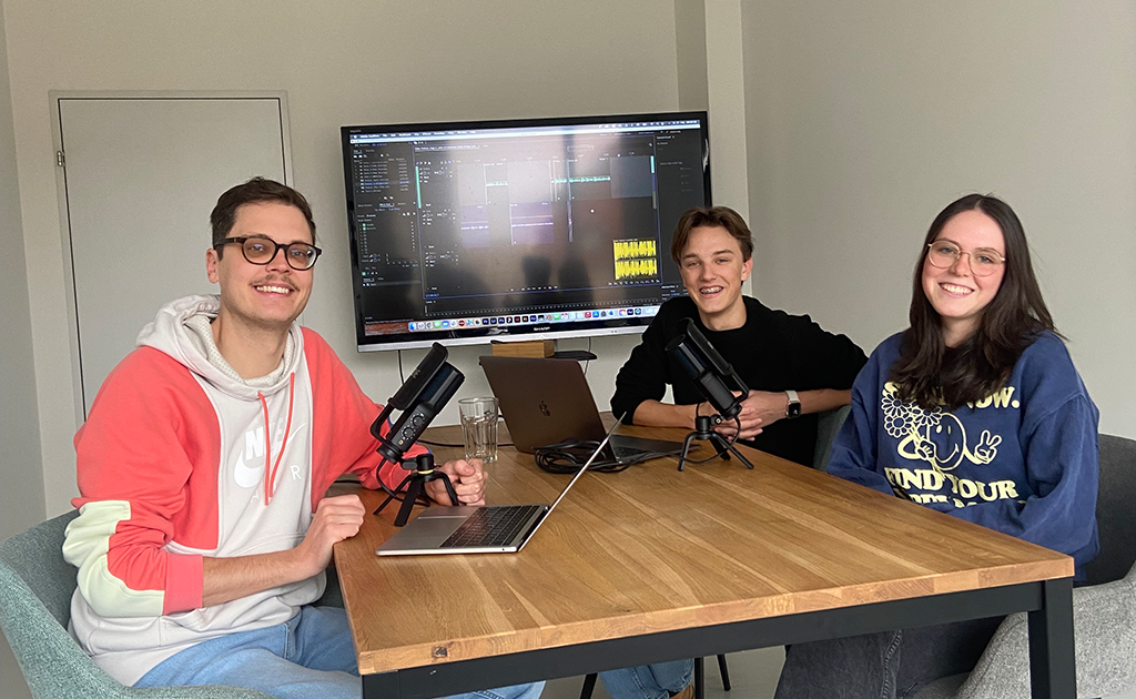 Andree, Luis & Aline bei der Podcast Aufnahme